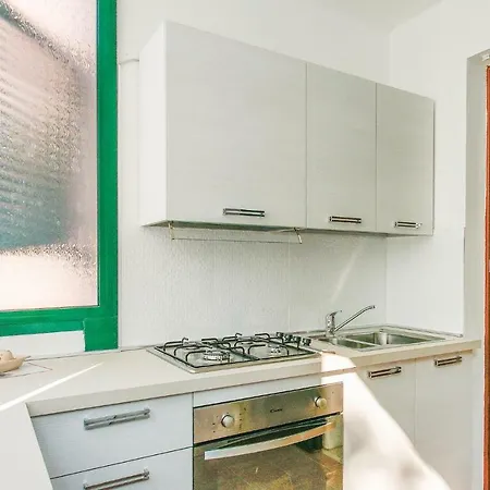 Casa Laura アパート San Costanzo