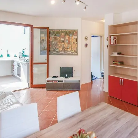 Casa Laura * San Costanzo